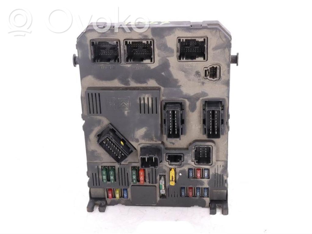 Citroen C3 Fuse module 