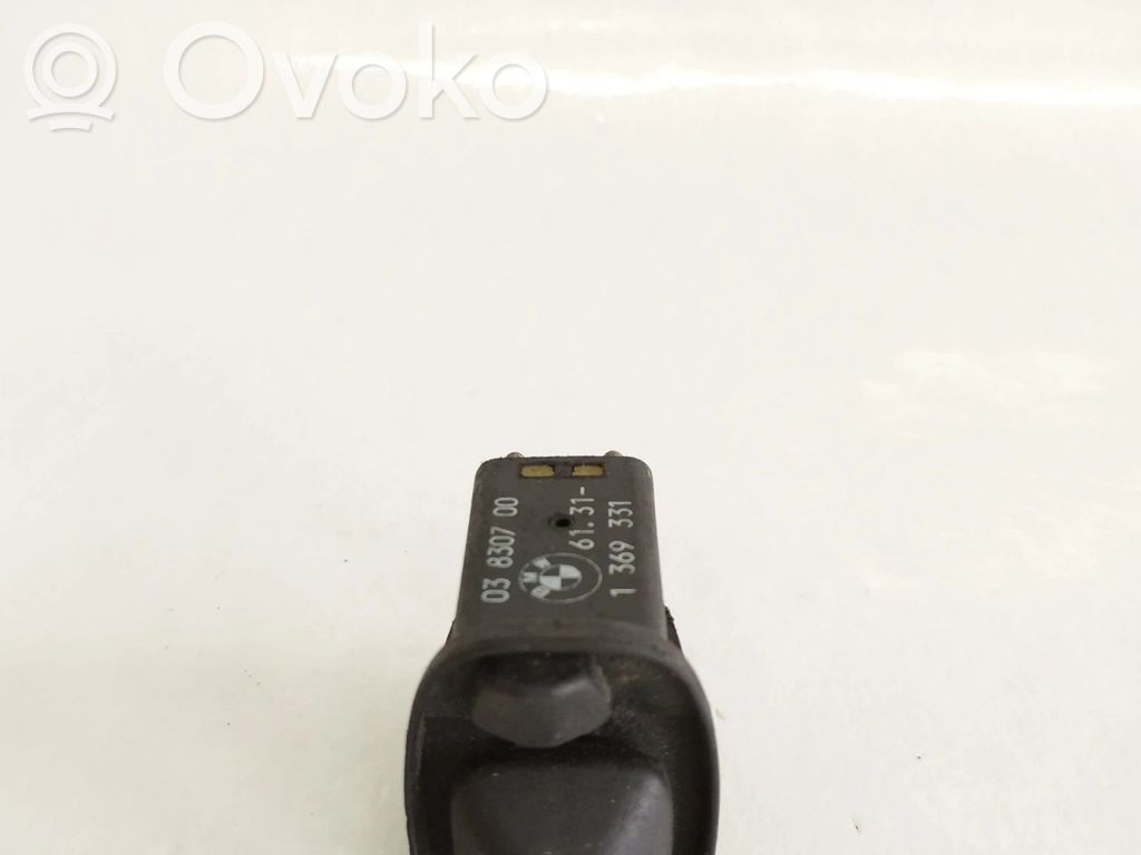 Включатель зеркал   03830700