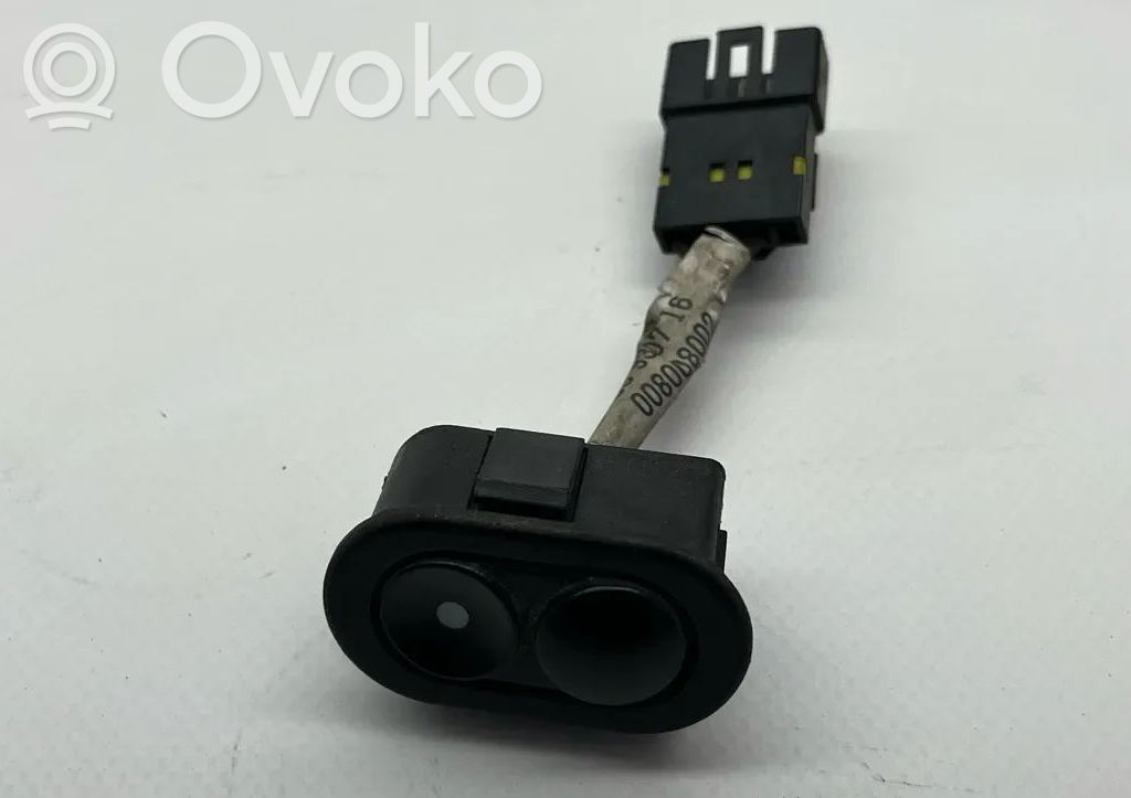 Electric window control switch   008008002,03930716,477,482
