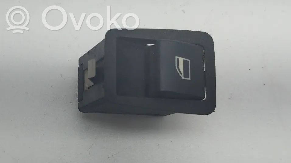Electric window control switch   03120400,3PINOS,61318358921