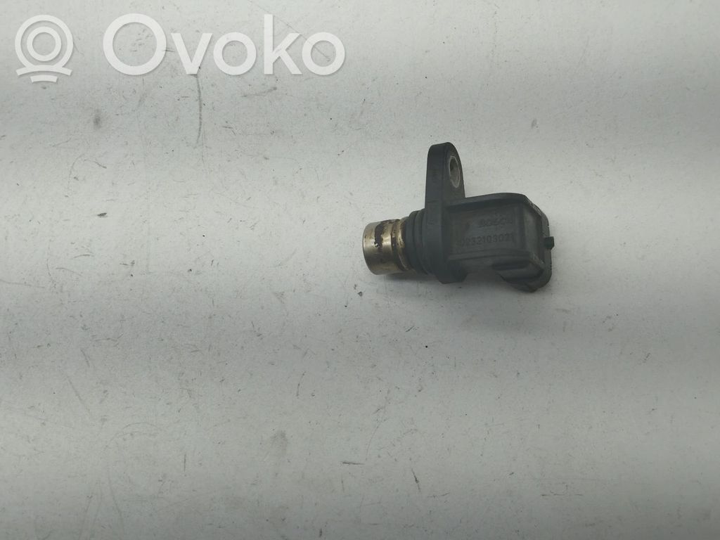 Camshaft position sensor   0232103021,3PINOS