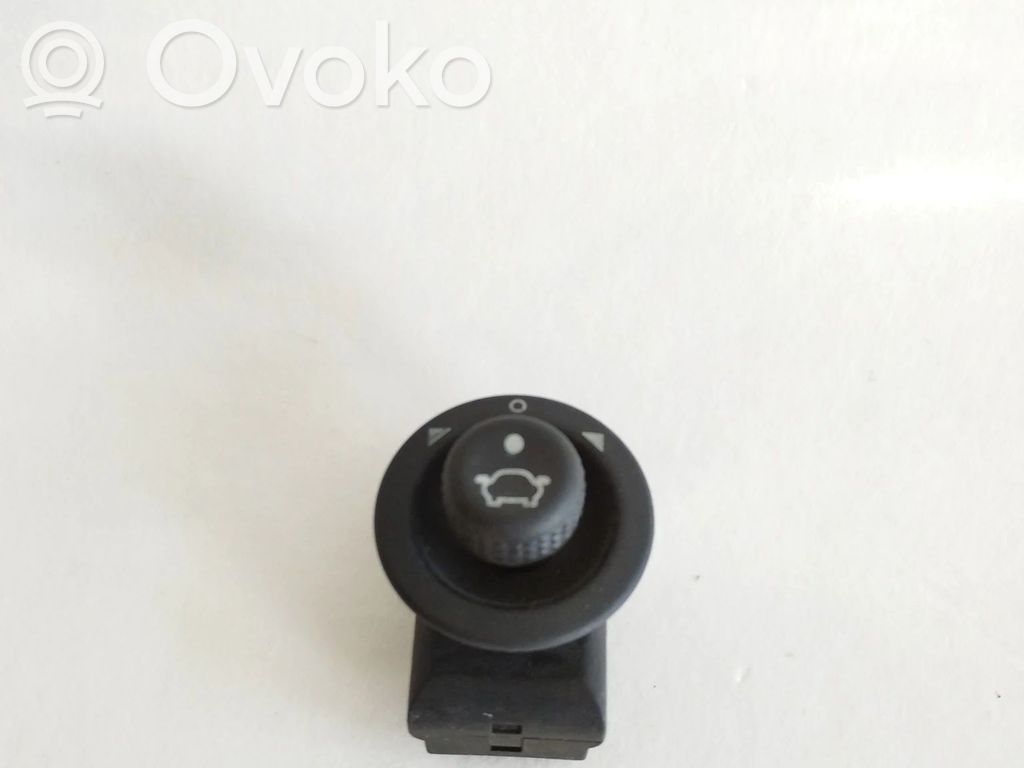 Interruptor del espejo lateral   93B617B676BA,7PINOS