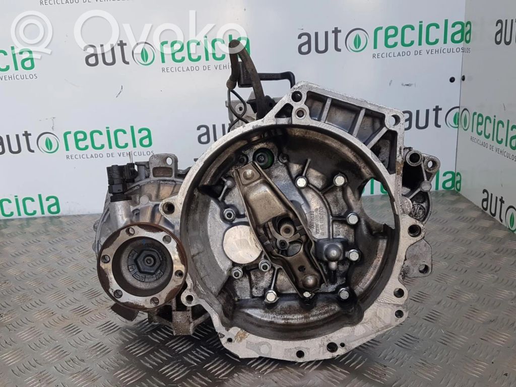 Seat Toledo I (1L) Caja de cambios manual de 5 velocidades 