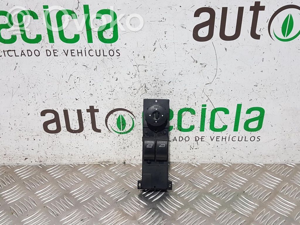 Interruptor del elevalunas eléctrico   7M5T14529
