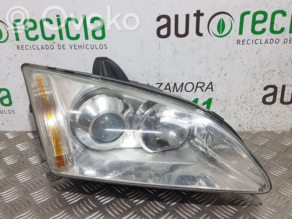 Ford Focus Priekinis žibintas 