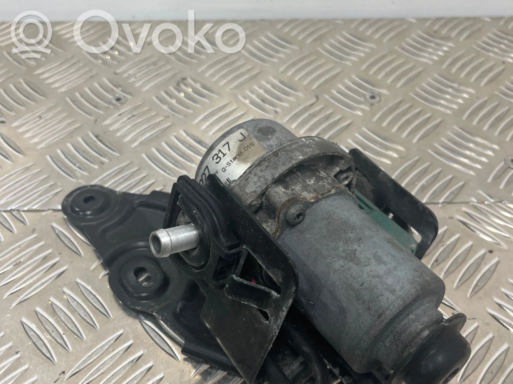 Audi A8 S8 D4 4H Bomba de vacío 