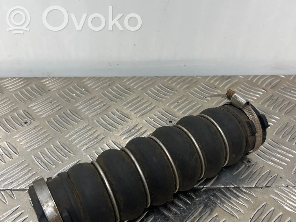 Audi A8 S8 D3 4E Intercooler hose/pipe 