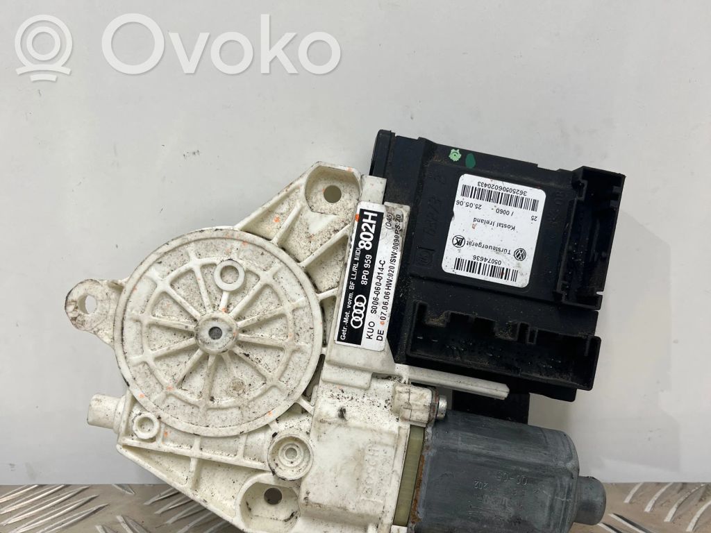 Audi A3 S3 8P Front door window regulator motor 