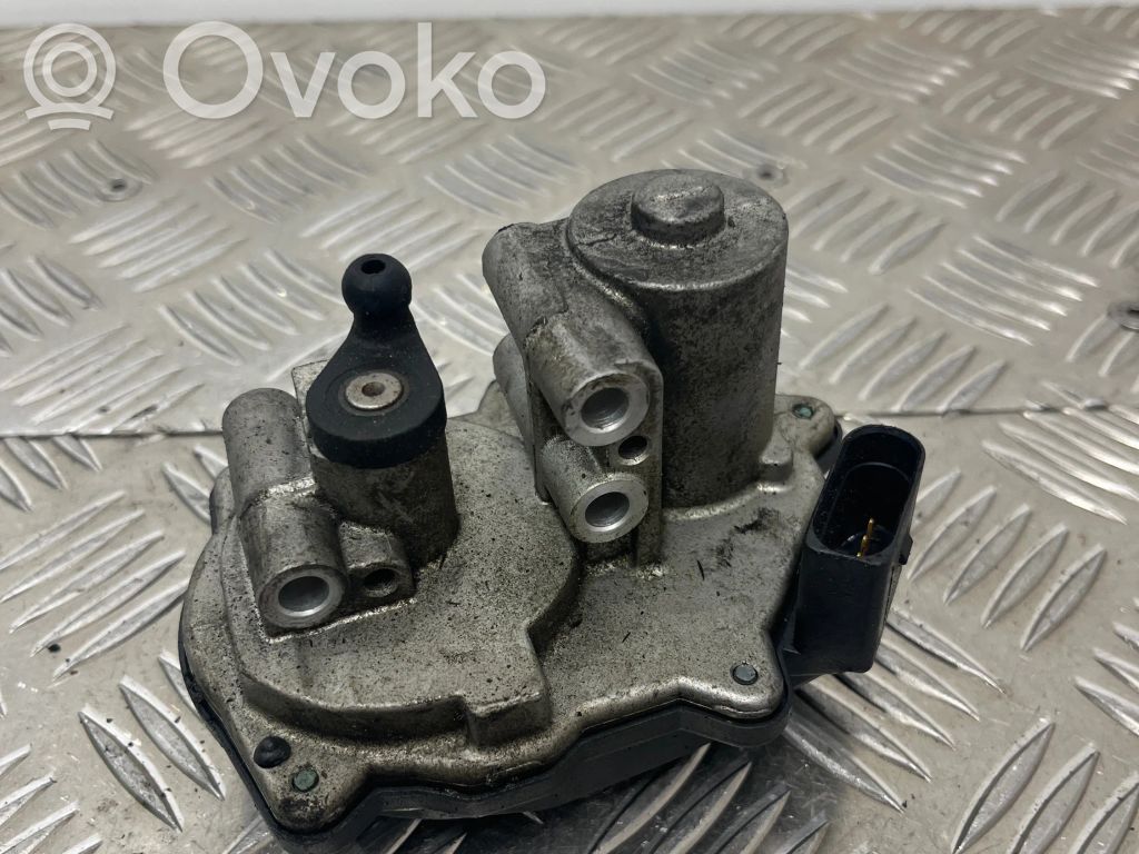 Audi A6 S6 C6 4F Zawór kolektora ssącego 