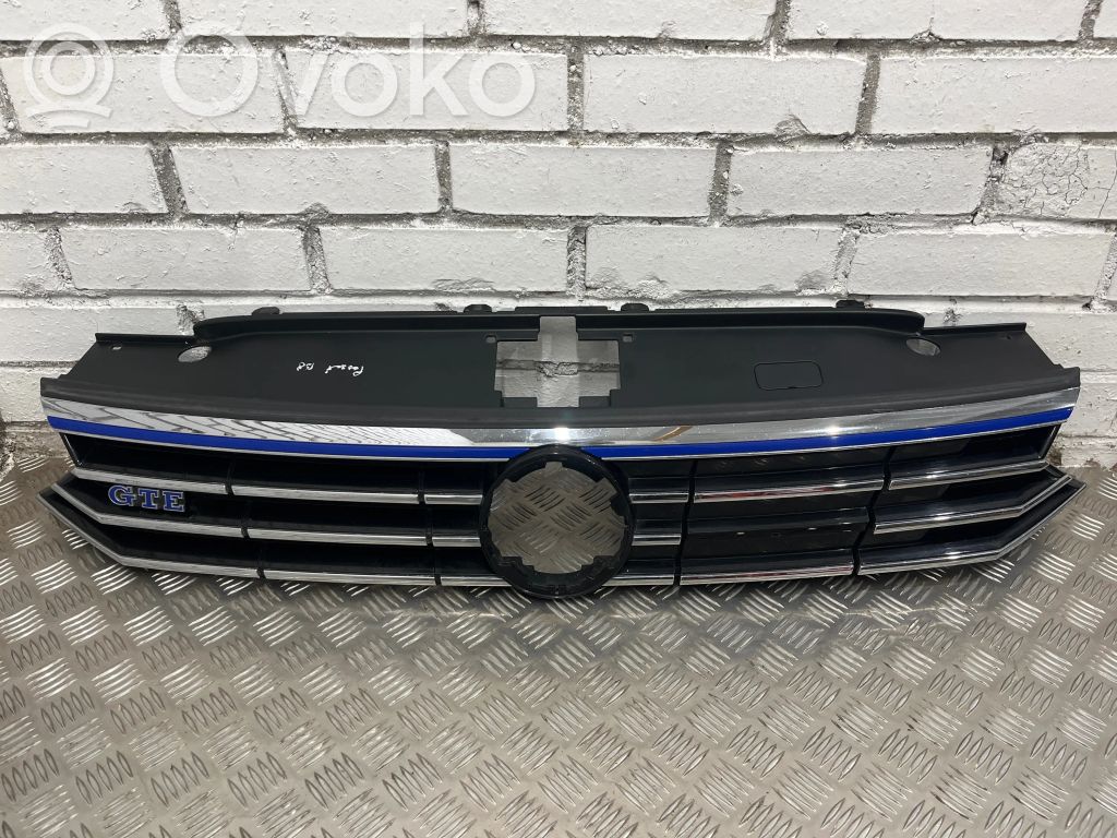 Volkswagen PASSAT B8 Atrapa chłodnicy / Grill 