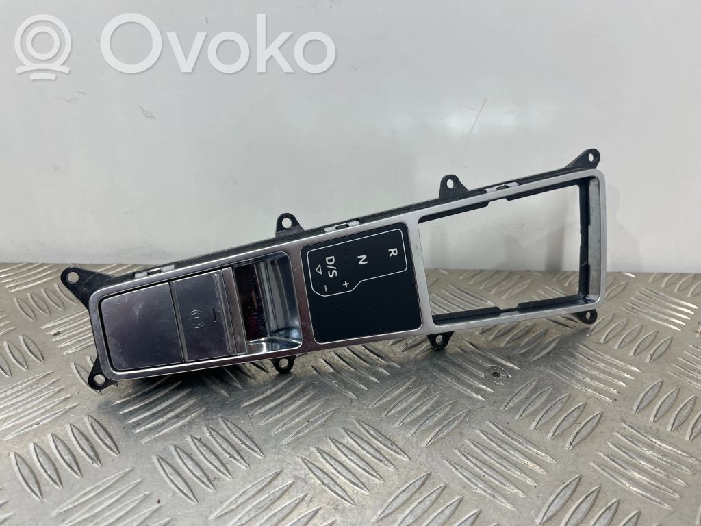 Audi A7 S7 4K8 Consola de plástico de la palanca de cambios 
