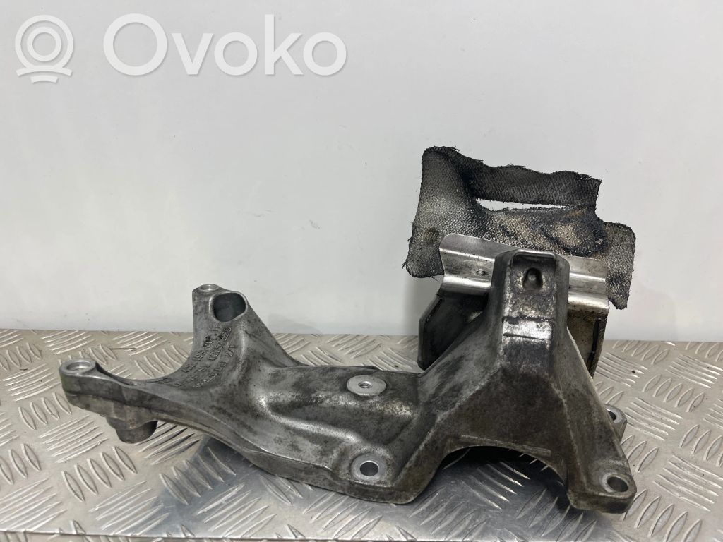 Audi A6 S6 C7 4G Engine mounting bracket 