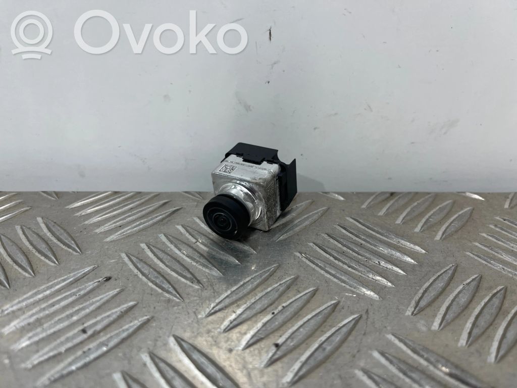 Audi Q7 4M Front bumper camera 