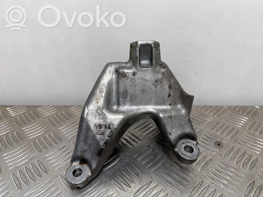 Audi Q5 SQ5 FY Engine mounting bracket 