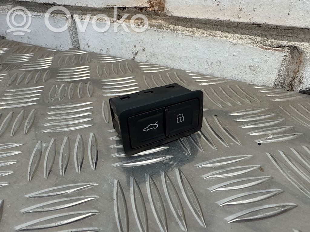 Audi Q5 SQ5 FY Tailgate/boot open switch button 