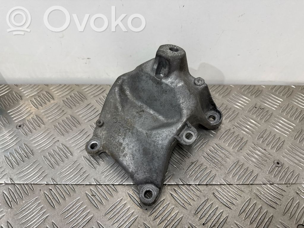 Audi Q5 SQ5 FY Engine mounting bracket 