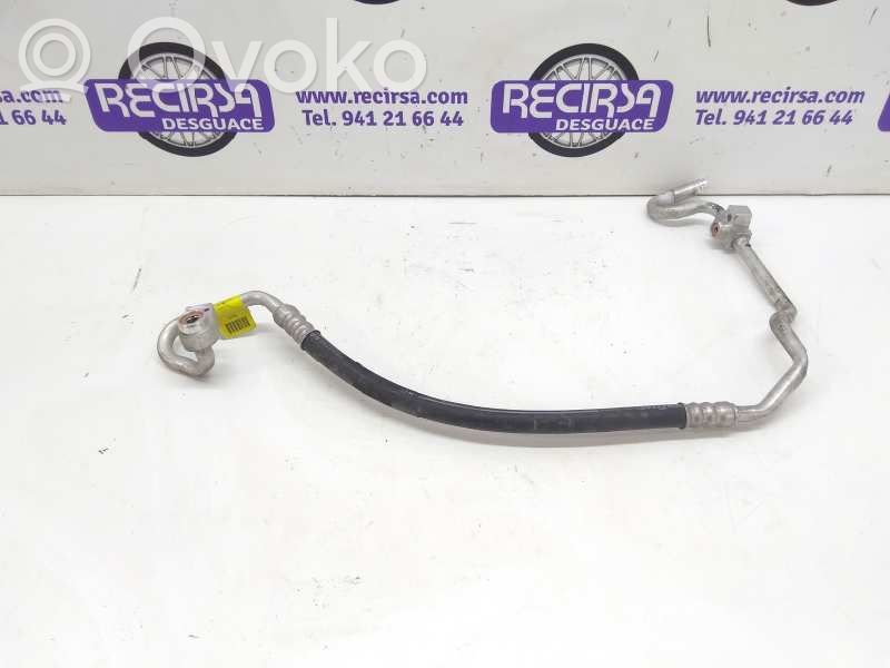 Ilmastointilaitteen putki (A/C)   AV1119972EA