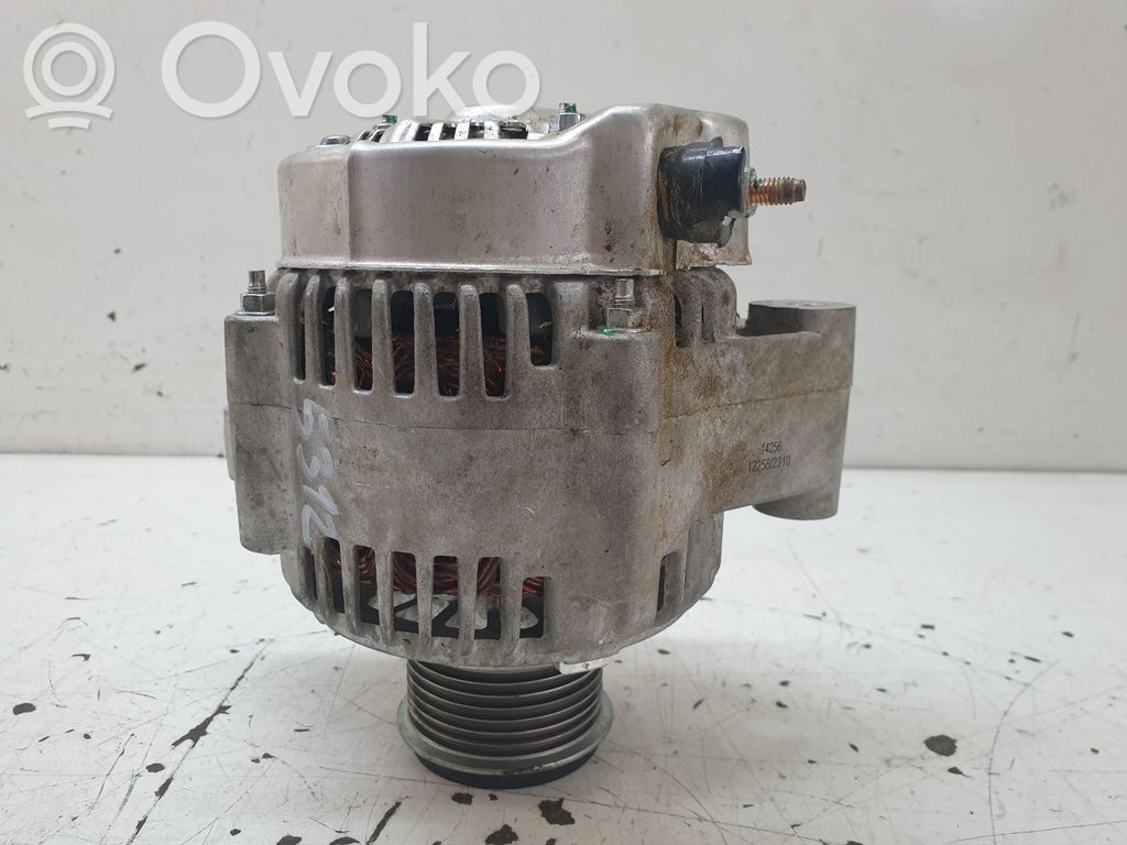 Toyota Land Cruiser (J100) Alternator 