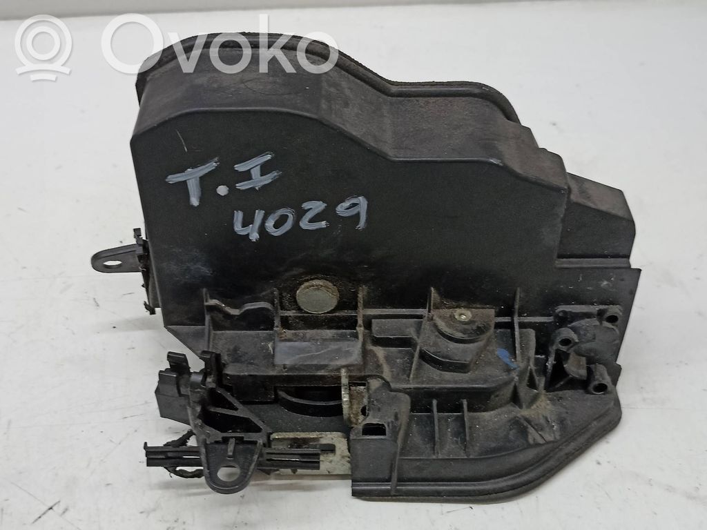 BMW 1 E81 E87 Türschloss vorne 