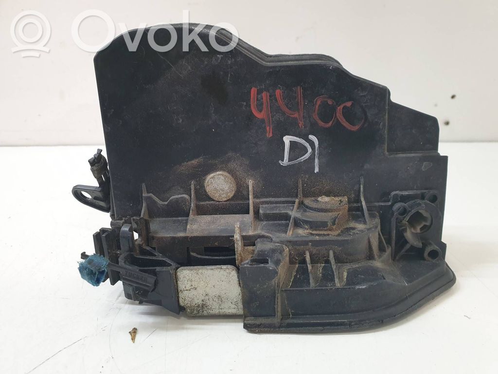 Front door lock   7202149,BMWSERIE1