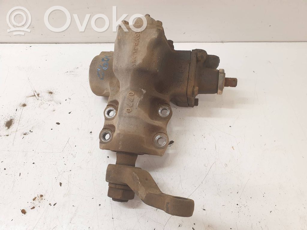 Nissan PickUp Lenkgetriebe 