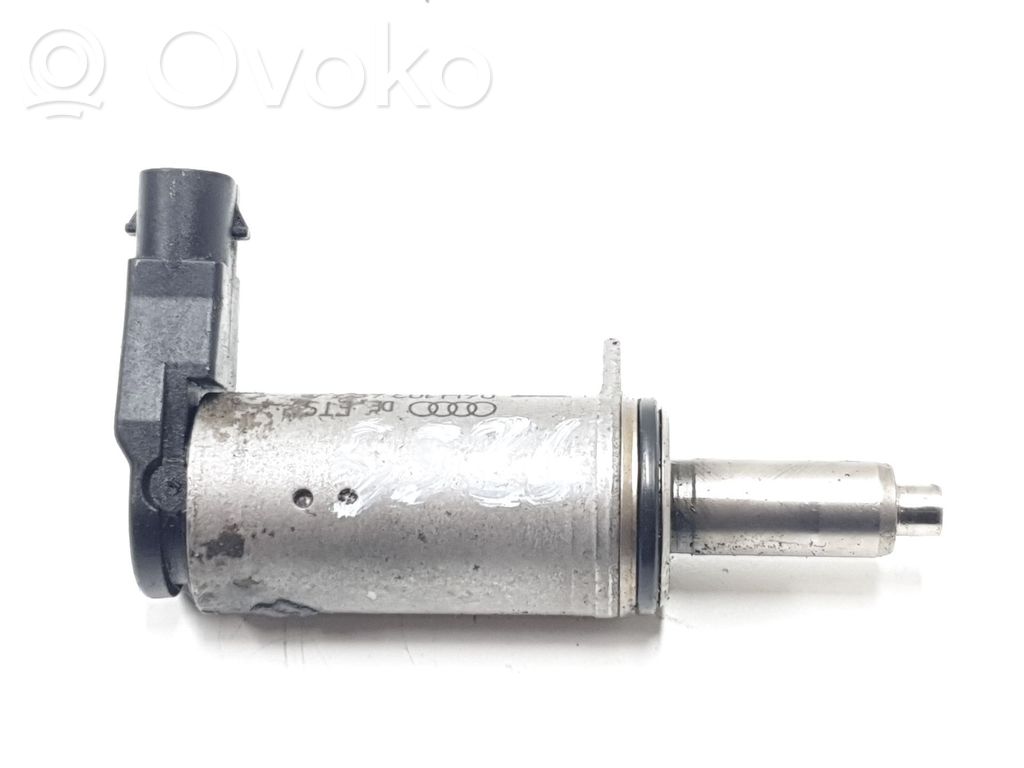 Sensor   06H103697A
