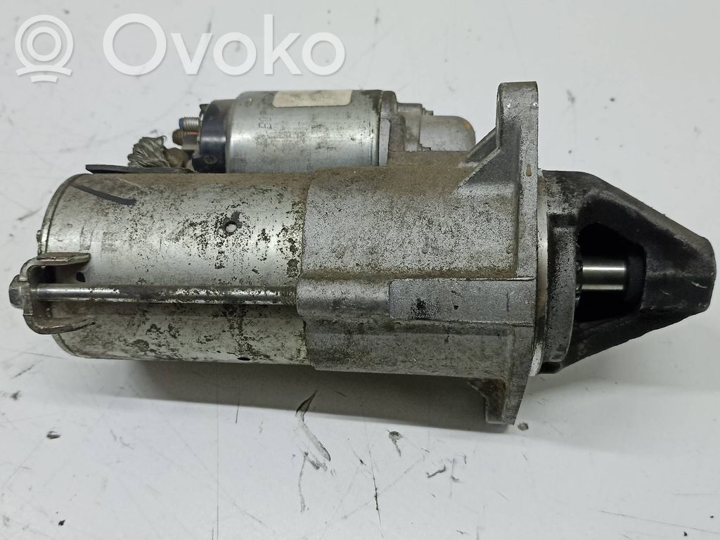 Starteris   25186107