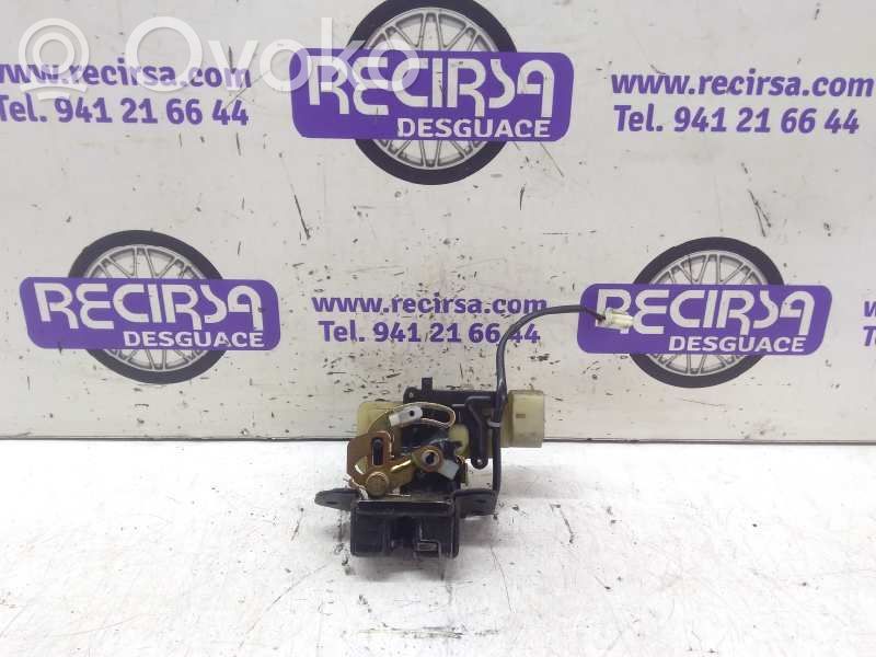 Tailgate lock latch   C10062310F