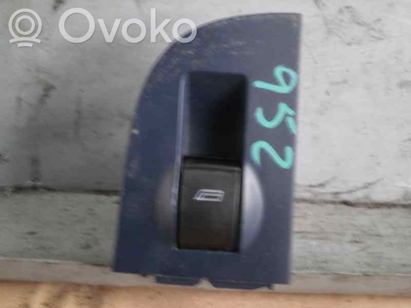 Audi A6 S6 C5 4B Interruptor del elevalunas eléctrico