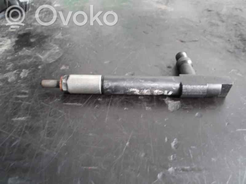 Mazda Premacy Injector combustibil 