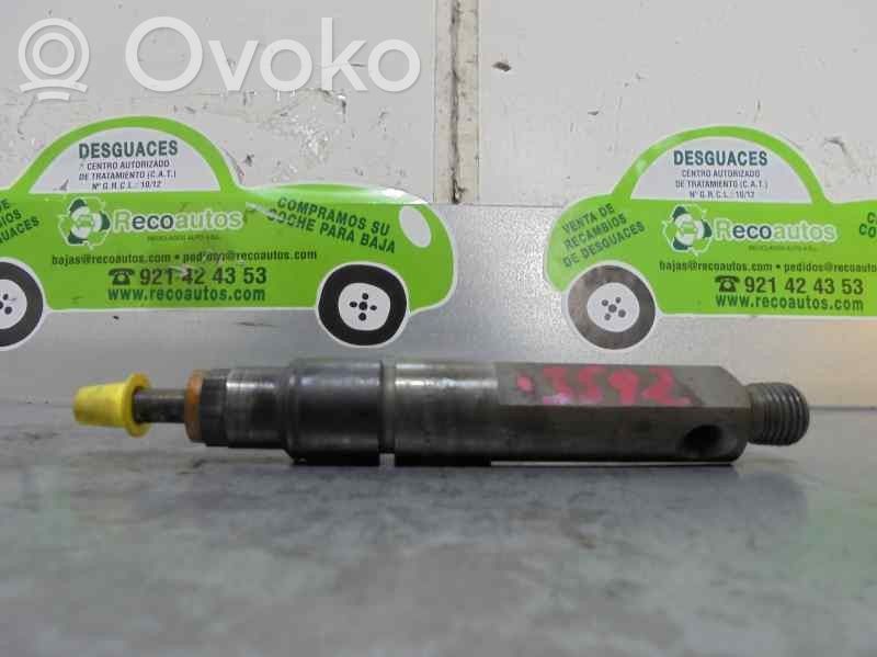 Renault Laguna I Inyector de combustible 