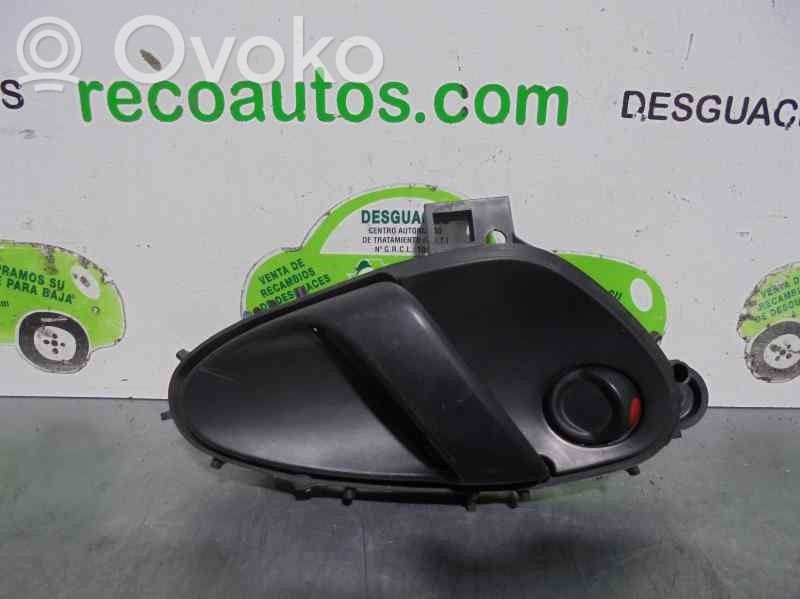 Citroen Xsara Manecilla interna puerta delantera 