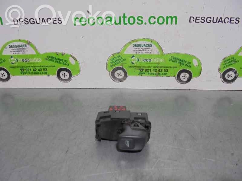 Volvo V70 Electric window control switch 