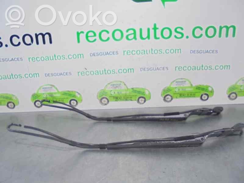 Renault Master II Wischerarm vorne