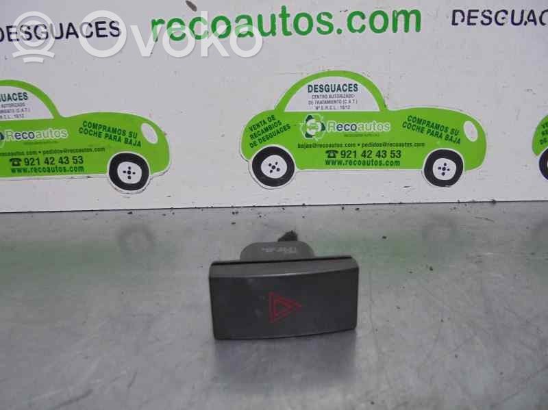 Ford Focus Interruttore luci di emergenza 