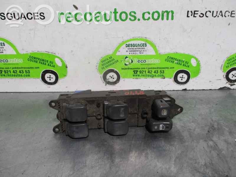 Toyota Prius (XW10) Przyciski szyb 