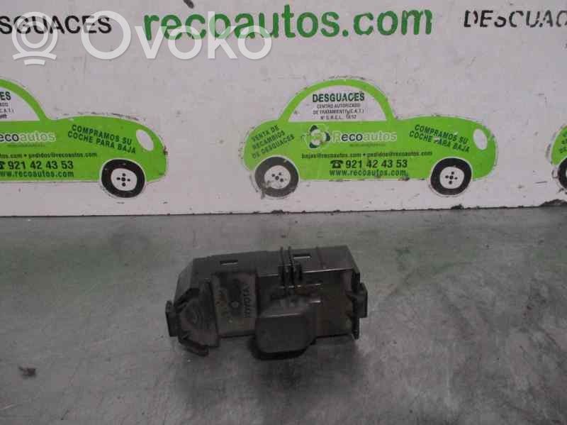 Toyota Prius (XW10) Comutator comandă geamuri electrice 