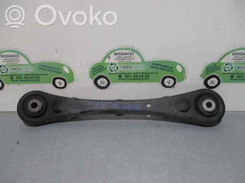 Braț control spate   8E0501529K
