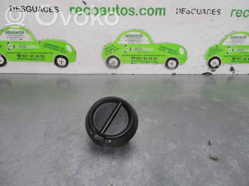 Nissan Kubistar Comutator lumini bord 