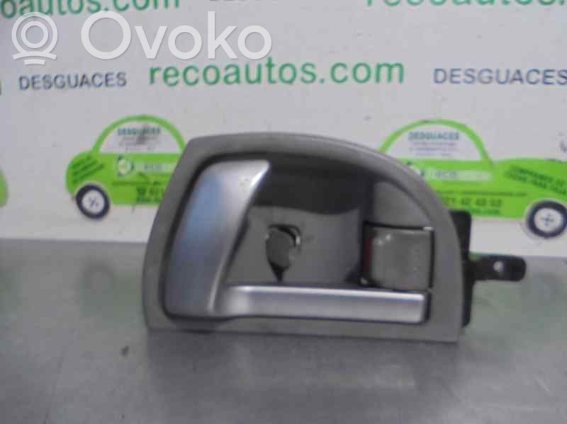 Hyundai Santa Fe Iekšējais atvēršanas rokturītis 