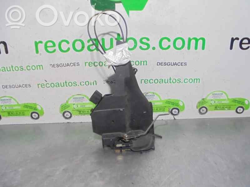 Toyota RAV 4 (XA20) Serrure de porte arrière 