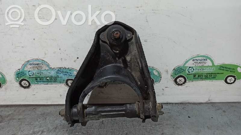 Nissan Vanette Triangle bras de suspension inférieur avant