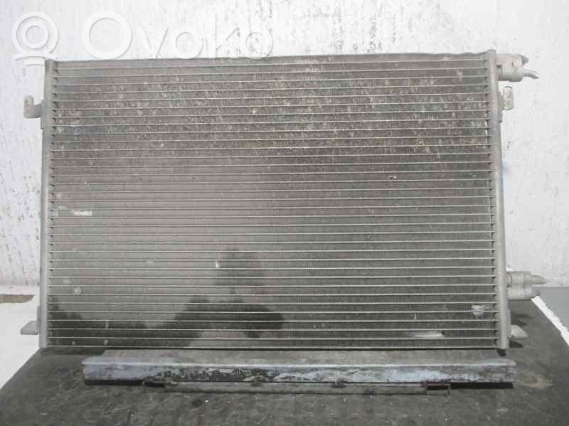 Opel Vectra C Jäähdyttimen lauhdutin (A/C) 