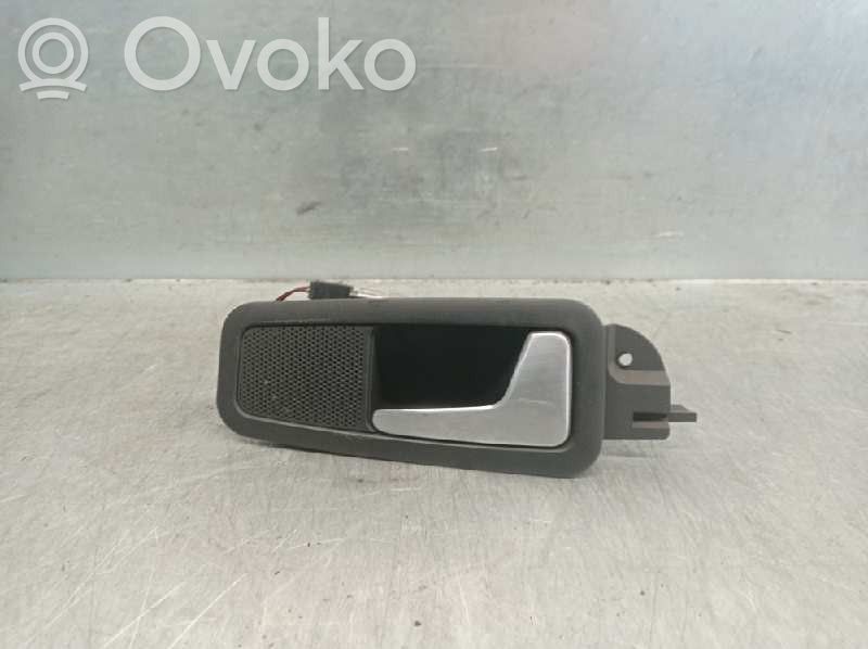 Audi A8 S8 D2 4D Takaoven sisäkahva 