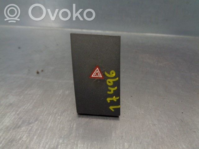 Opel Vectra C Hätävilkkujen kytkin 