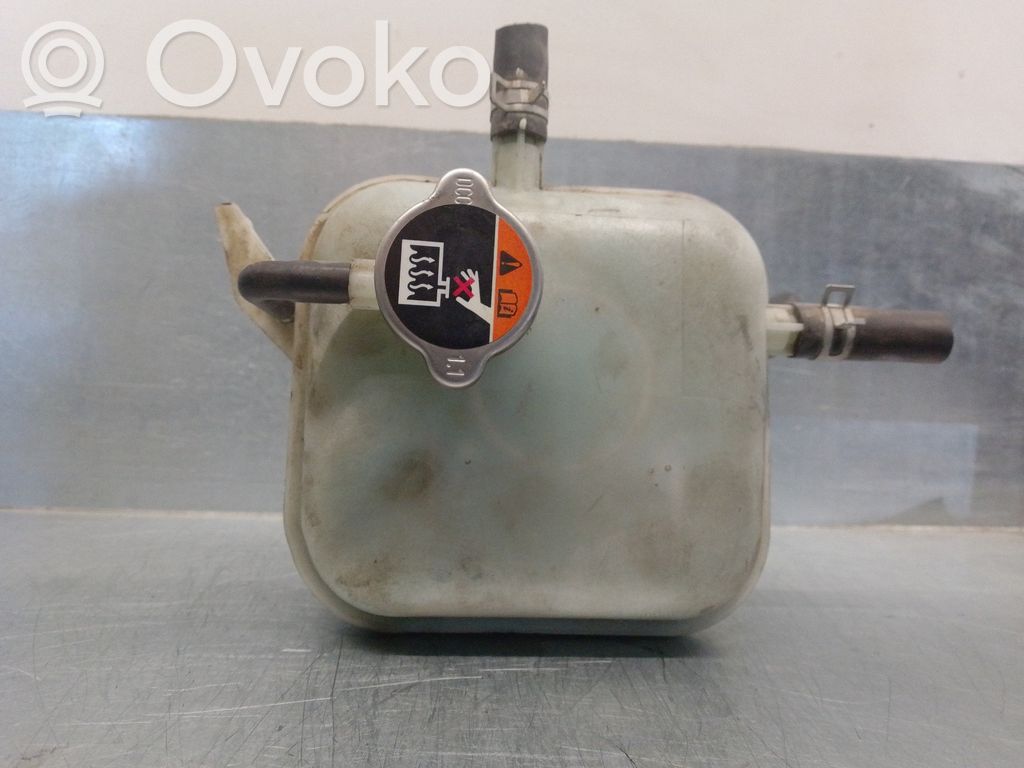 KIA Rio Vase d'expansion de carburant 