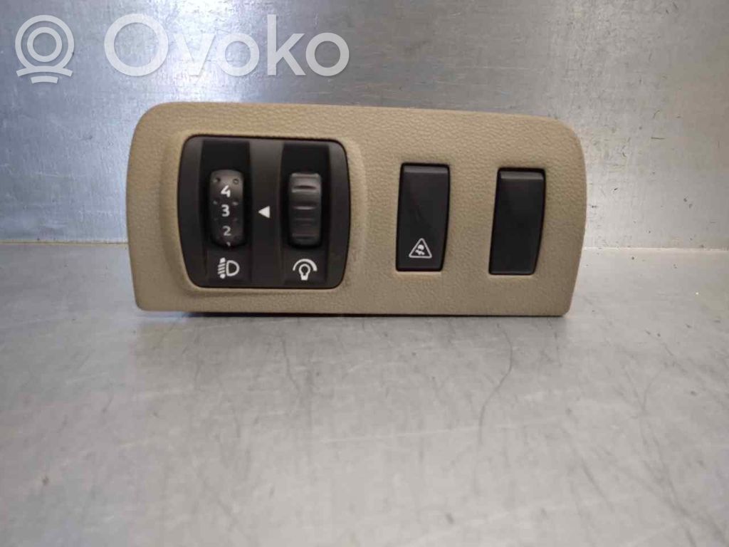 Renault Grand Modus Mittariston valaistuksen säätökytkin