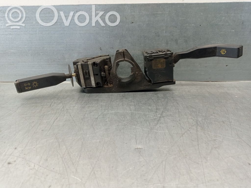 Renault 19 Mittariston valaistuksen säätökytkin 