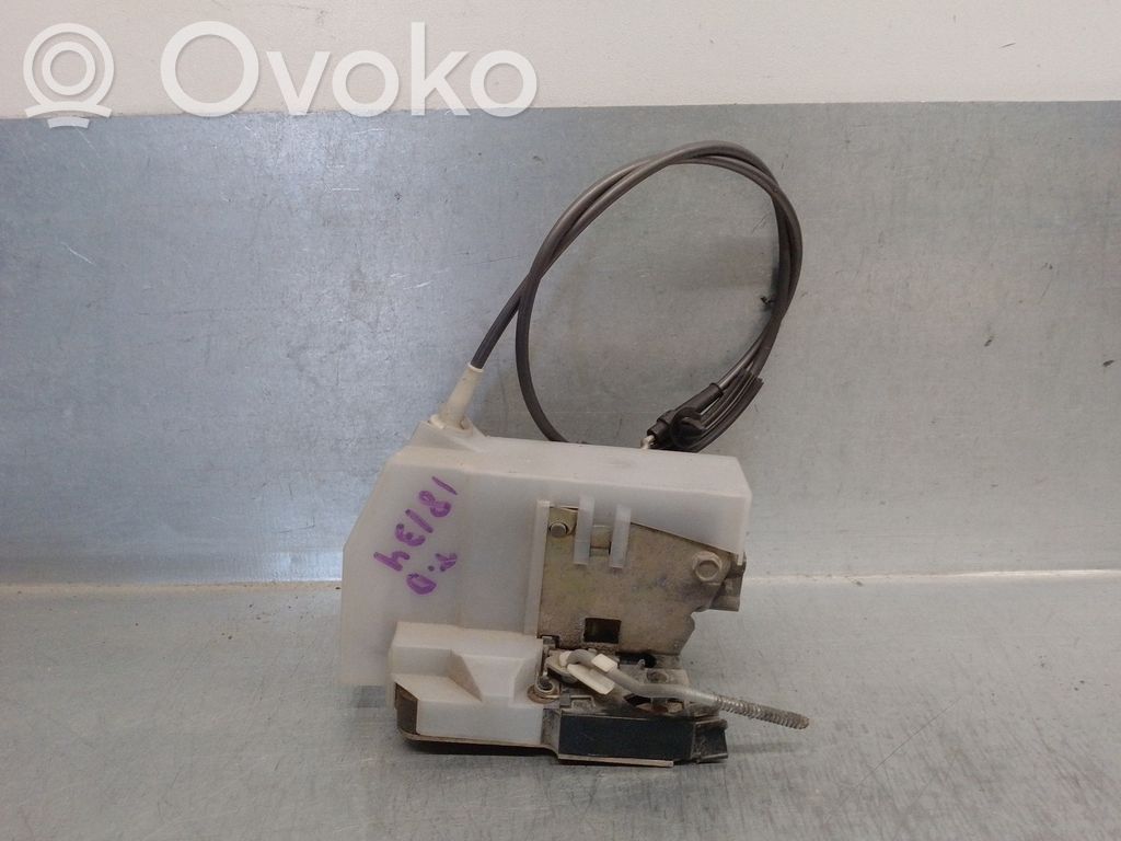 Renault Megane I Takaoven lukko 