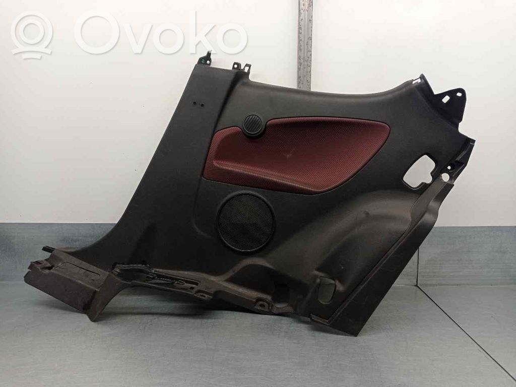 Alfa Romeo Mito Apšuvums aizmugurējām durvīm